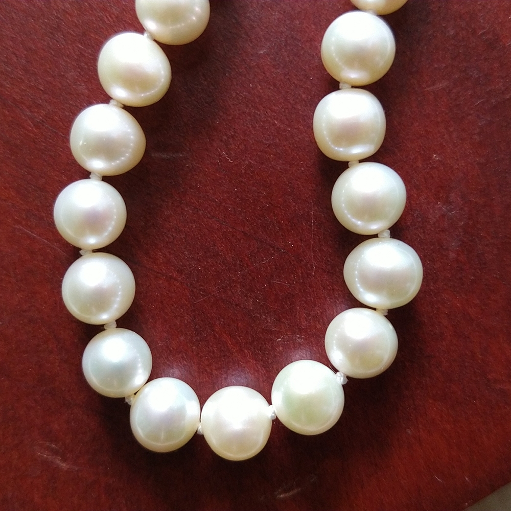 Anthro Freshwater Pearl choker necklace 14" - Picture 6 of 9